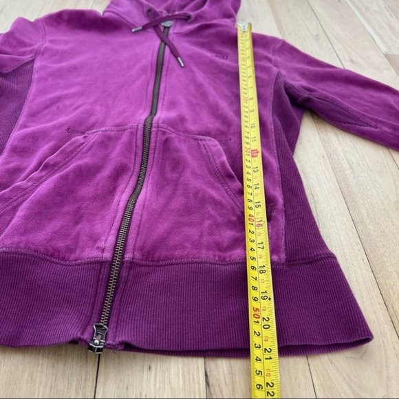 Vintage Y2K Nike velour zip up hoodie - Picture 3 of 10